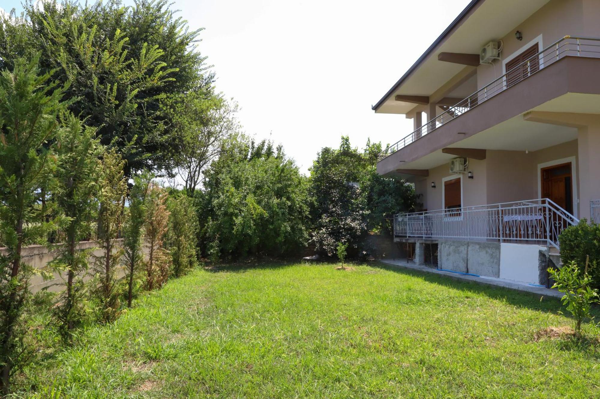 Villa Fjorentin Berat Exterior photo